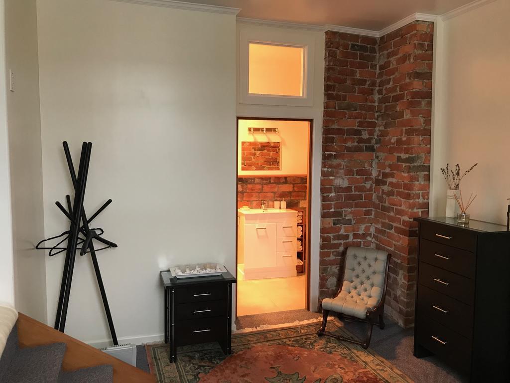 Private, Comfortable Studio. Wellington Extérieur photo